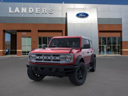 New 2025 Ford Bronco Big Bend w/ Black Diamond Package image 2