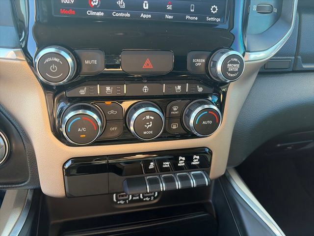 Used 2021 RAM 1500 Laramie AWD/4WD image 18