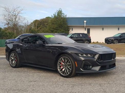 Used 2024 Ford Mustang GT Premium image 2