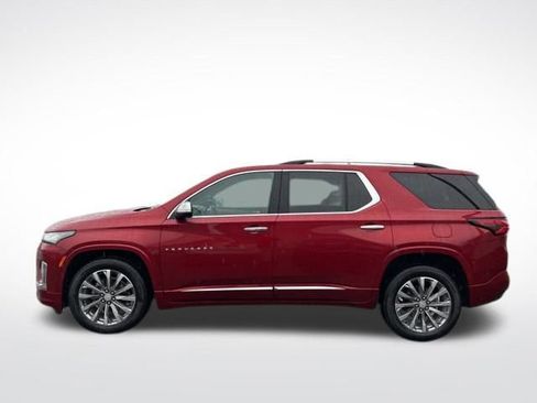 Certified 2023 Chevrolet Traverse Premier w/ LPO, Floor Liner Package image 16