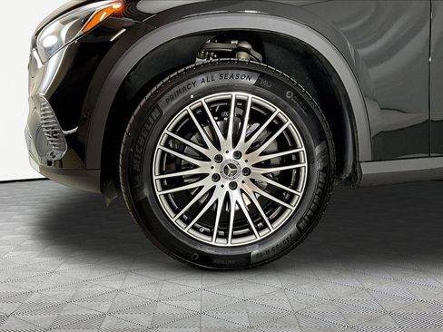 Certified 2026 Mercedes-Benz GLC 300 4MATIC image 33