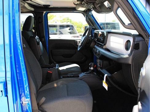 New 2026 Jeep Wrangler Unlimited Sport AWD/4WD image 25