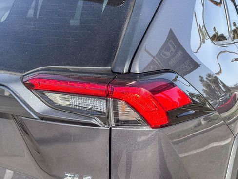 Used 2024 Toyota RAV4 XLE FWD image 8