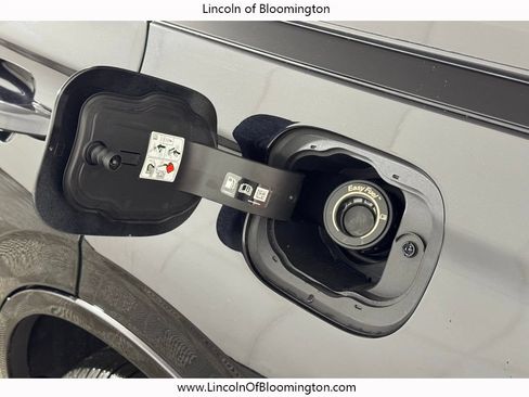 New 2026 Lincoln Aviator Reserve AWD/4WD image 19