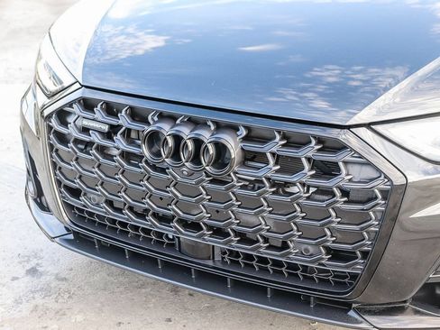 Used 2022 Audi A8 L 3.0T w/ Executive Package AWD/4WD image 6