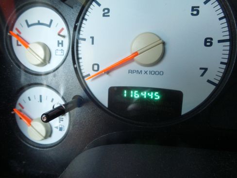 Used 2004 Dodge Ram 1500 Truck ST image 16