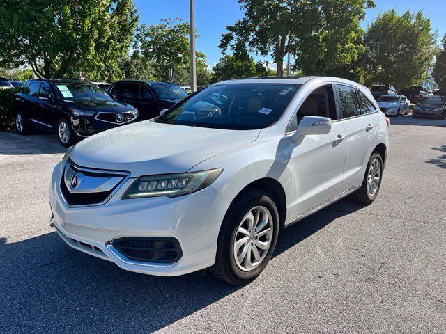 Used 2017 Acura RDX w/ Technology Package FWD image 3