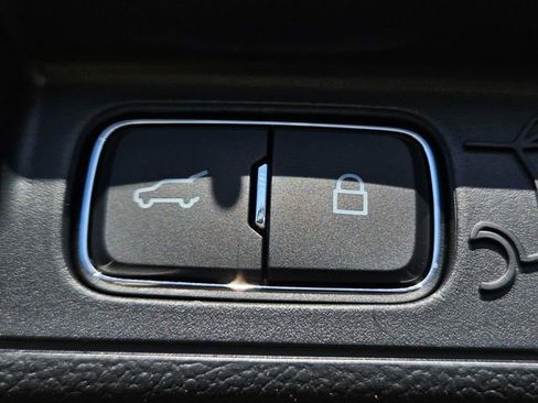 New 2026 Ford Explorer ST-Line w/ ST-Line Street Pack RWD image 7