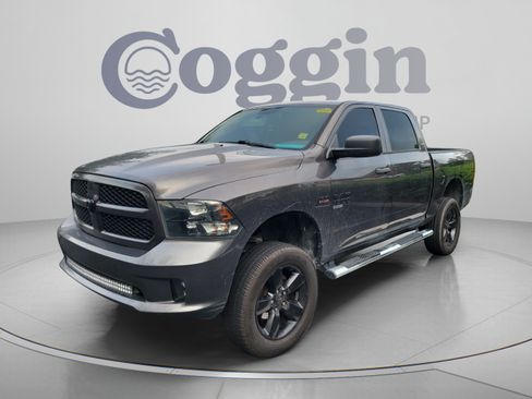 Used 2019 RAM 1500 Express w/ Express Value Package RWD image 2