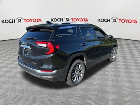 Used 2022 GMC Terrain SLT AWD/4WD image 8