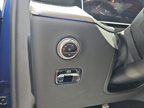 Used 2023 Mercedes-Benz GLC 300 image 33