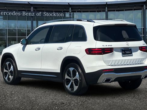 New 2025 Mercedes-Benz GLB 250 4MATIC image 6