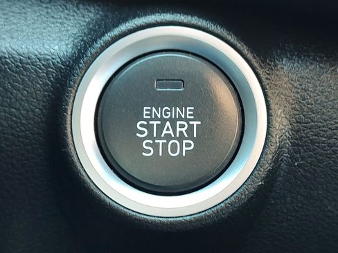 Used 2022 Hyundai Kona Limited image 39