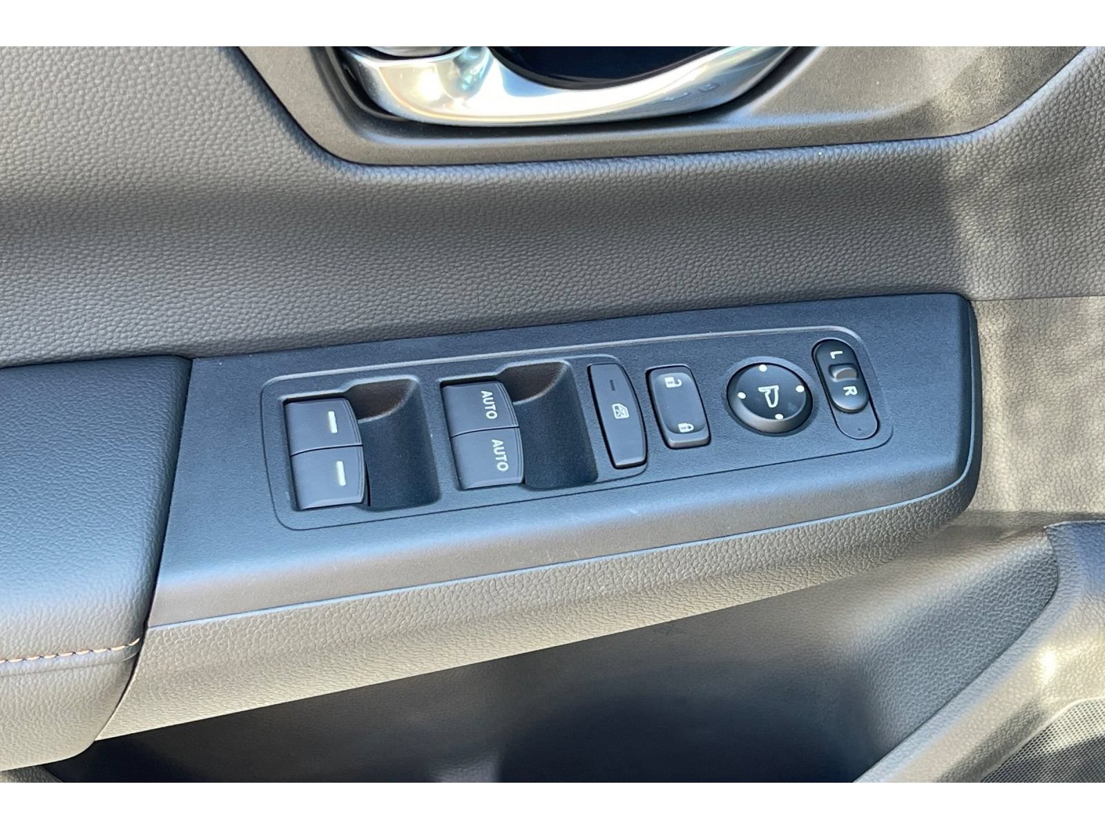 Certified 2026 Honda CR-V Sport image 12