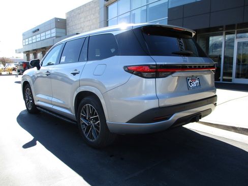 New 2026 Lexus TX 350 AWD image 5