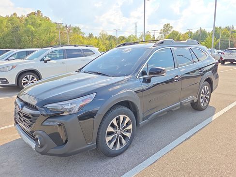 Certified 2024 Subaru Outback Limited AWD/4WD image 4