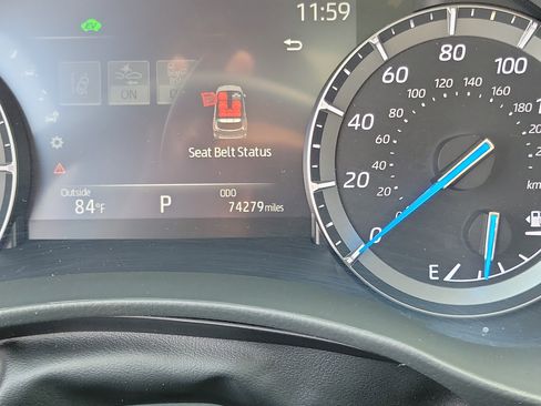 Used 2020 Toyota Highlander Platinum AWD/4WD image 25