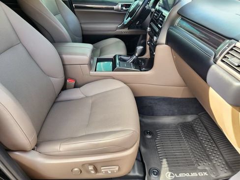 Used 2022 Lexus GX 460 Premium w/ Premium Plus Package AWD/4WD image 14