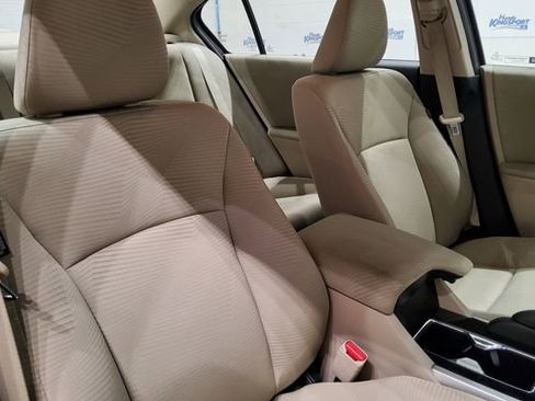 Used 2017 Honda Accord LX image 14