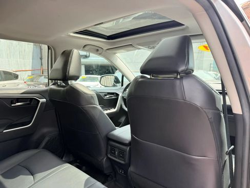Used 2021 Toyota RAV4 XLE Premium AWD/4WD image 23