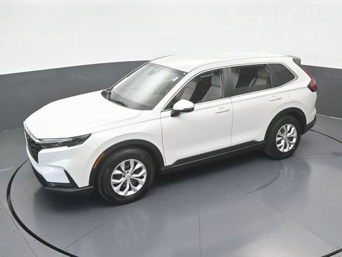 Used 2025 Honda CR-V LX image 44