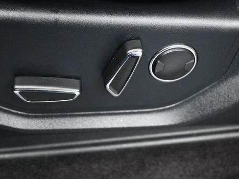 Used 2016 Ford F150 XLT w/ Equipment Group 302A Luxury image 11