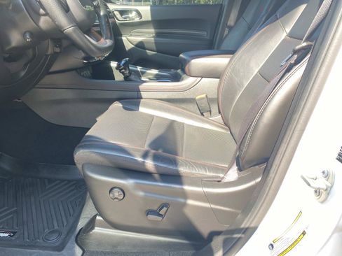 Used 2024 Dodge Durango GT RWD image 24
