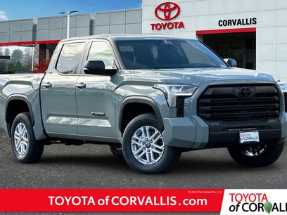New 2026 Toyota Tundra SR5 w/ SR5 Premium Package
