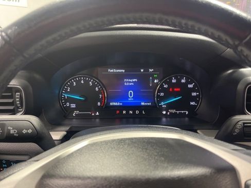 Used 2023 Ford Explorer XLT w/ Equipment Group 202A image 13