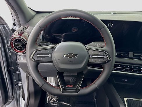 New 2026 Chevrolet Equinox RS image 11