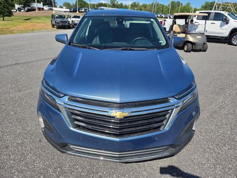 Used 2024 Chevrolet Equinox LT FWD image 2