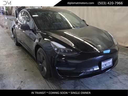 Used 2023 Tesla Model 3 Standard Range RWD image 3