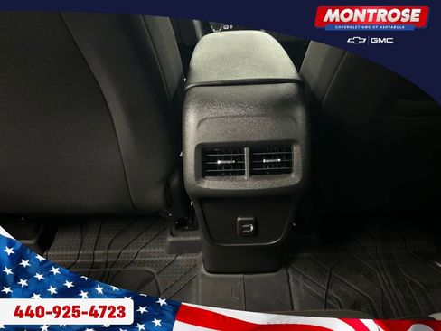 Used 2024 Chevrolet Equinox LT w/ LPO, Floor Liner Package FWD image 23