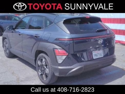 Used 2024 Hyundai Kona SEL FWD image 2