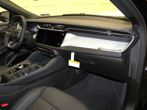 New 2026 Jeep Cherokee Limited AWD/4WD image 31