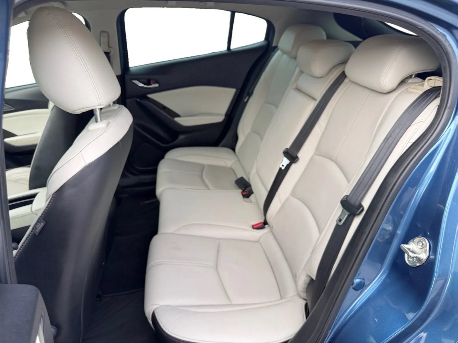 Used 2018 MAZDA MAZDA3 Grand Touring FWD image 15