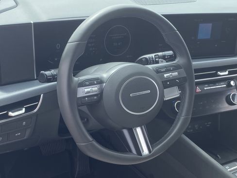 Used 2025 Hyundai Sonata SEL FWD image 22