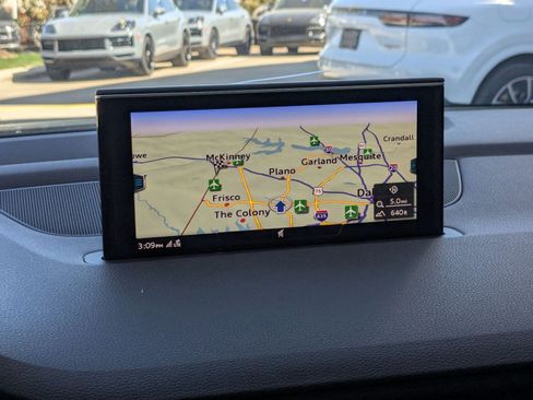 Used 2017 Audi Q7 3.0T Prestige image 18