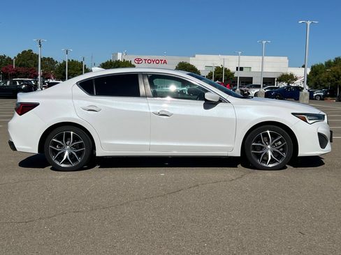 Used 2020 Acura ILX FWD image 3