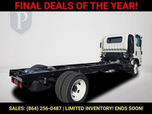 New 2025 Chevrolet Low Cab Forward image 5