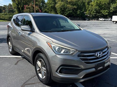 Used 2018 Hyundai Santa Fe Sport AWD/4WD image 3
