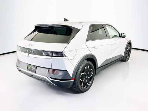 Used 2024 Hyundai Ioniq 5 SEL image 9