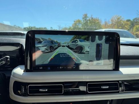 New 2026 Lincoln Aviator Reserve image 17