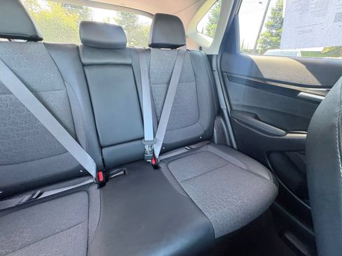 Used 2025 Kia Seltos S FWD image 38