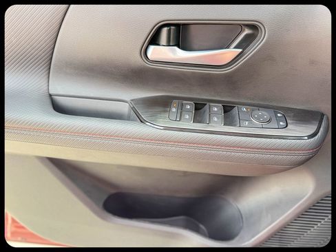 New 2026 Nissan Kicks SR FWD image 44