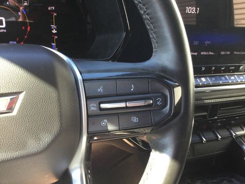 Used 2023 Chevrolet Colorado LT w/ LT Convenience Package III image 14