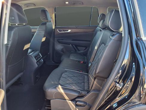 New 2026 Volkswagen Atlas SEL Premium R-Line image 16