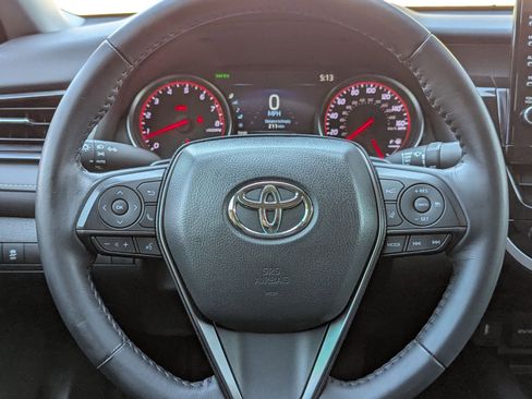 Used 2023 Toyota Camry XSE image 16
