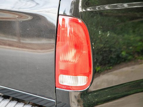 Used 1999 Ford F250 4x4 Crew Cab Super Duty image 9