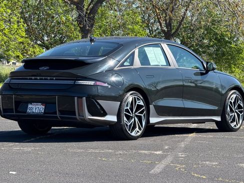 Used 2023 Hyundai Ioniq 6 SEL RWD image 4
